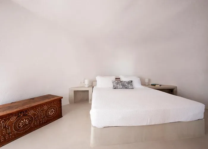 Ikia Kriton * Imerovigli (Santorini)