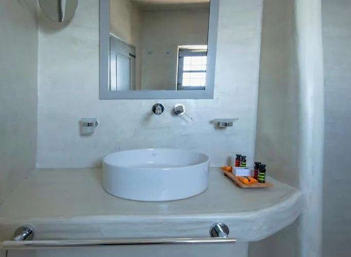 イキア クリトン * イメロヴィグリ