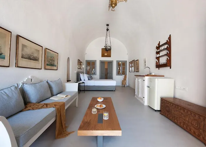 Ikia Kriton Imerovigli (Santorini)