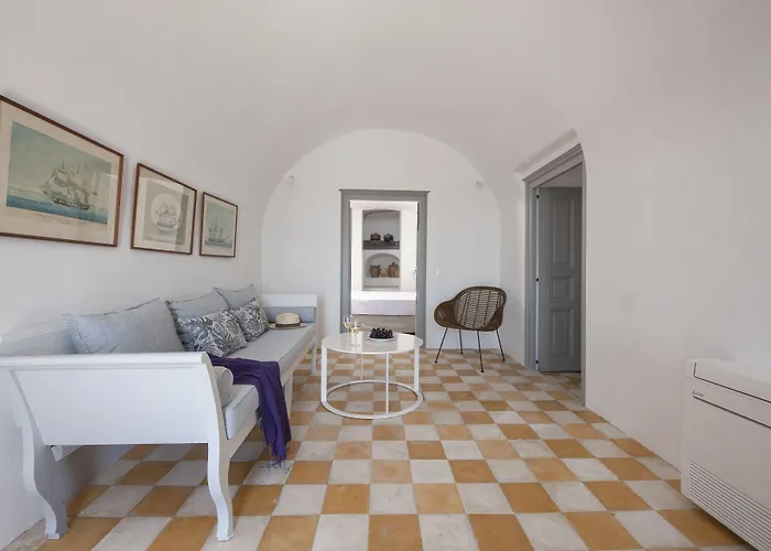 Ikia Kriton * Imerovigli (Santorini)