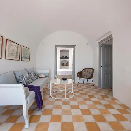 Ikia Kriton Imerovigli (Santorini)