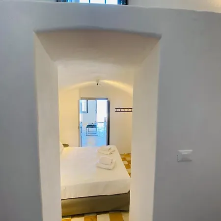 Ikia Kriton Semesterbostad Imerovigli (Santorini)