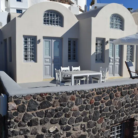 Ikia Kriton * Imerovigli (Santorini)